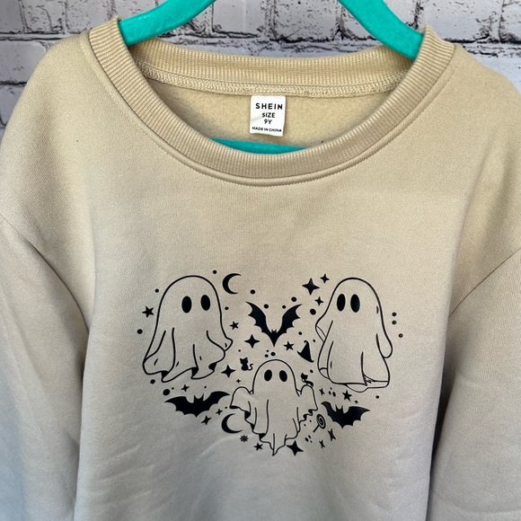 Tween Girl Halloween Cute Ghost Printed Sweatshirt - Picture 6 of 7
